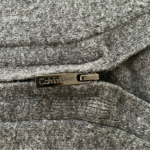 Ladies Sweater by Calvin Klein - Picture 12 of 13